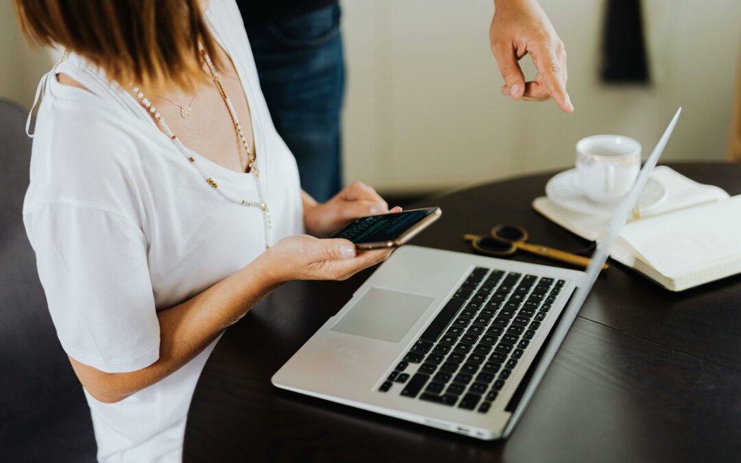 Les supports de communication incontournables pour lancer votre entreprise avec succès